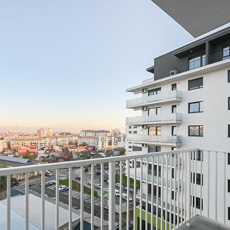 Km Flats Apartamento Oradea Exterior foto