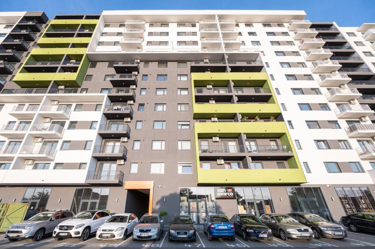 Km Flats Apartamento Oradea Exterior foto
